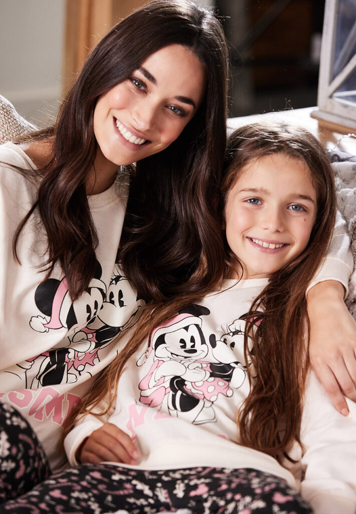 Stay snuggly this Christmas in these pink Minnie Mouse PJs.
